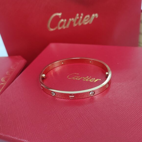 Cartier Wide Four-Diamond Classic Bracelet in Rose Gold - Picture 7 of 7